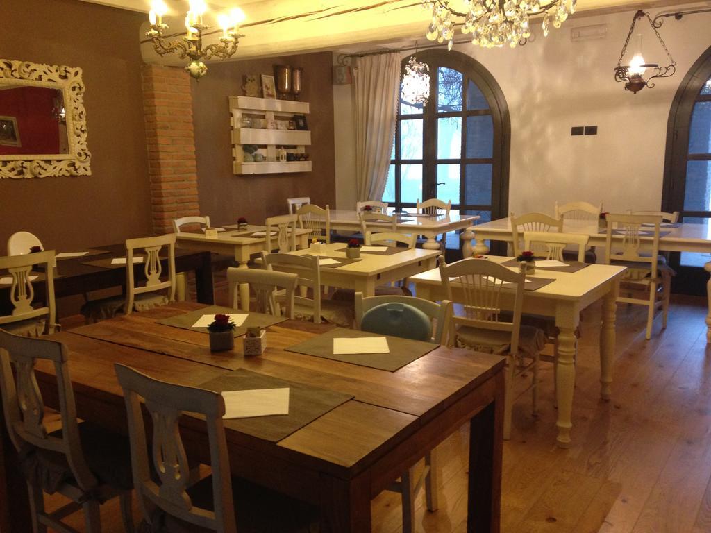 Agriturismo Corte Rocca San Giorgio di Mantova Luaran gambar
