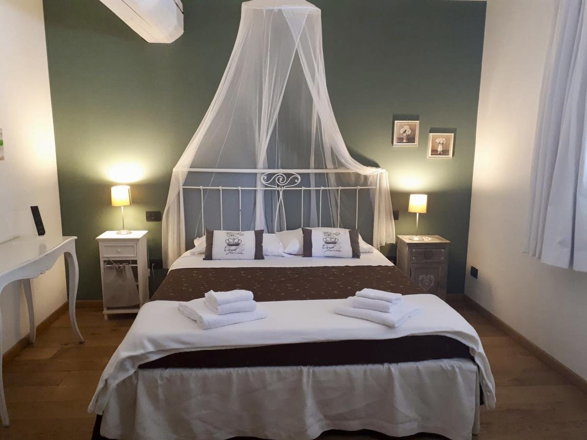 Agriturismo Corte Rocca San Giorgio di Mantova Luaran gambar
