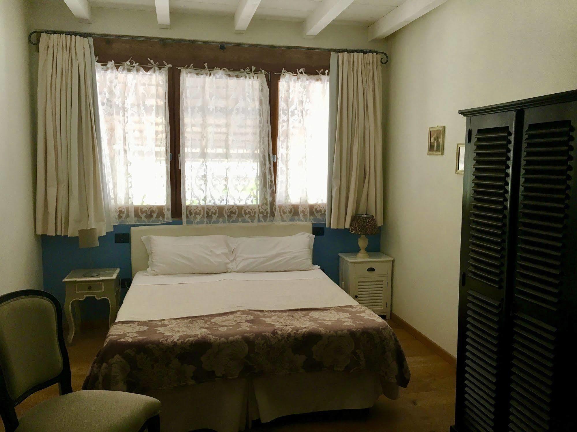 Agriturismo Corte Rocca San Giorgio di Mantova Luaran gambar